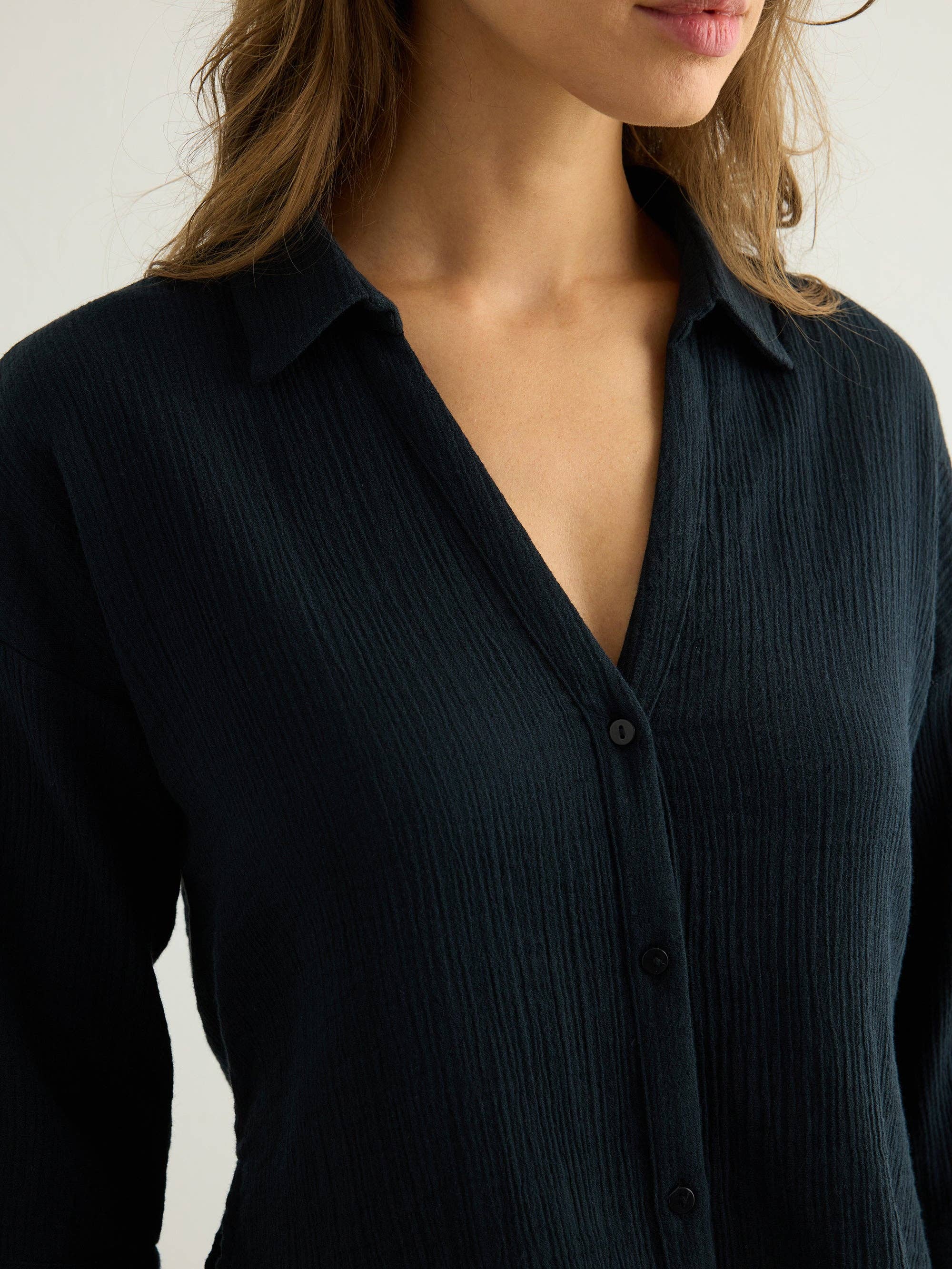 Aura Mini Shirt - Black: Black / M-L