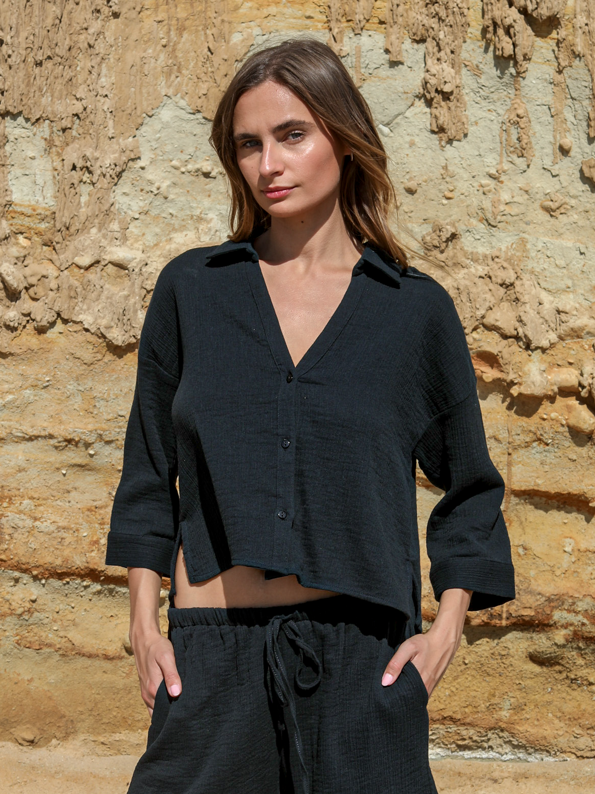 Aura Mini Shirt - Black: Black / M-L